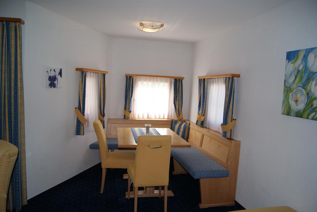 Ferienwohnungen Hotel Allegra Zuoz Εξωτερικό φωτογραφία
