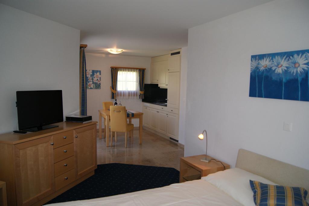Ferienwohnungen Hotel Allegra Zuoz Εξωτερικό φωτογραφία