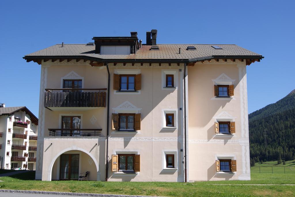 Ferienwohnungen Hotel Allegra Zuoz Εξωτερικό φωτογραφία